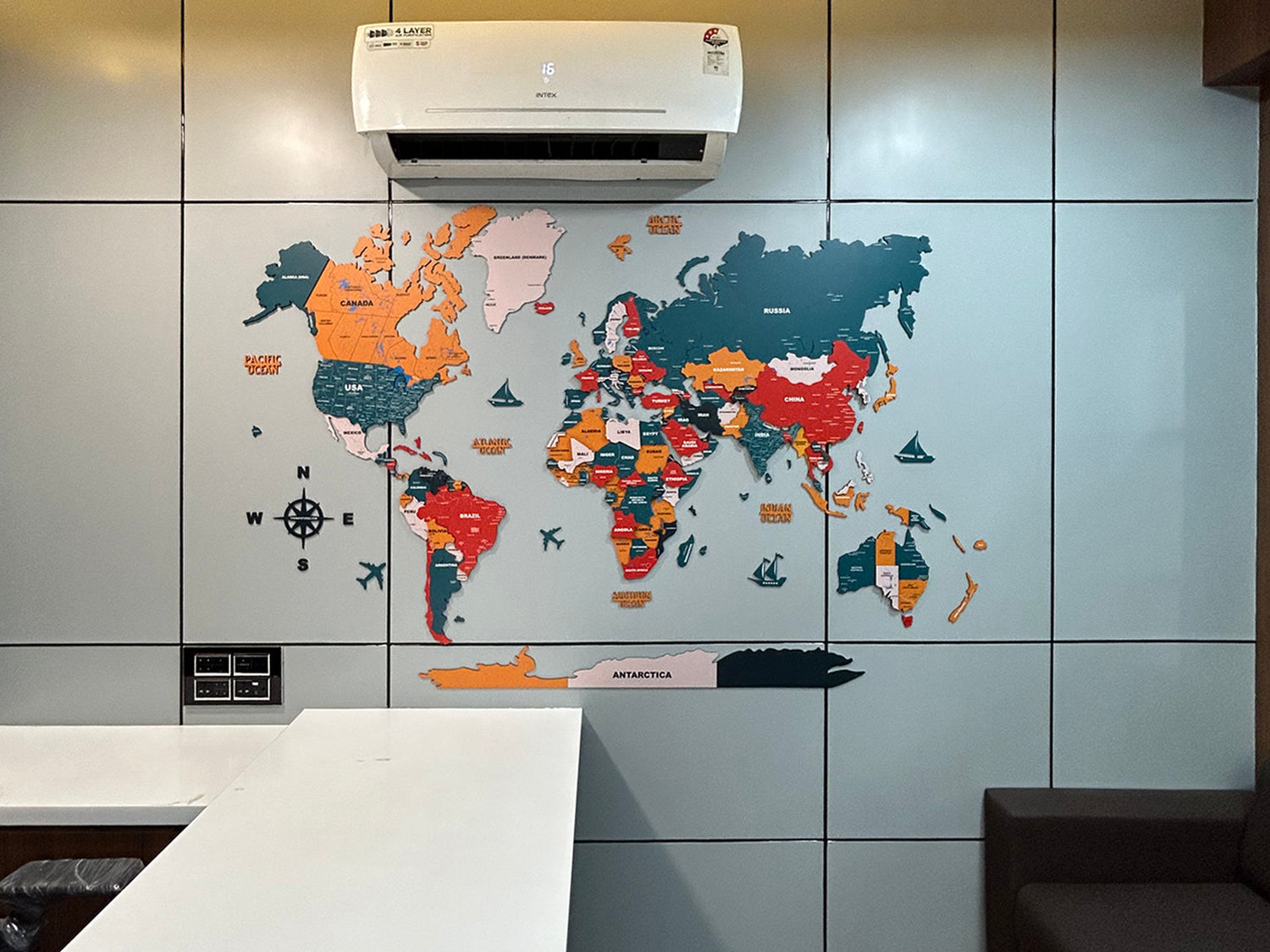 Reception Maps Display Reception Area Design Ideas: 3D Wooden World Maps for Modern Offices ...