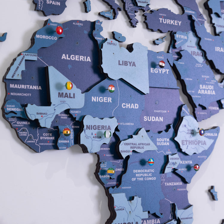 194 Country Flag Pushpins